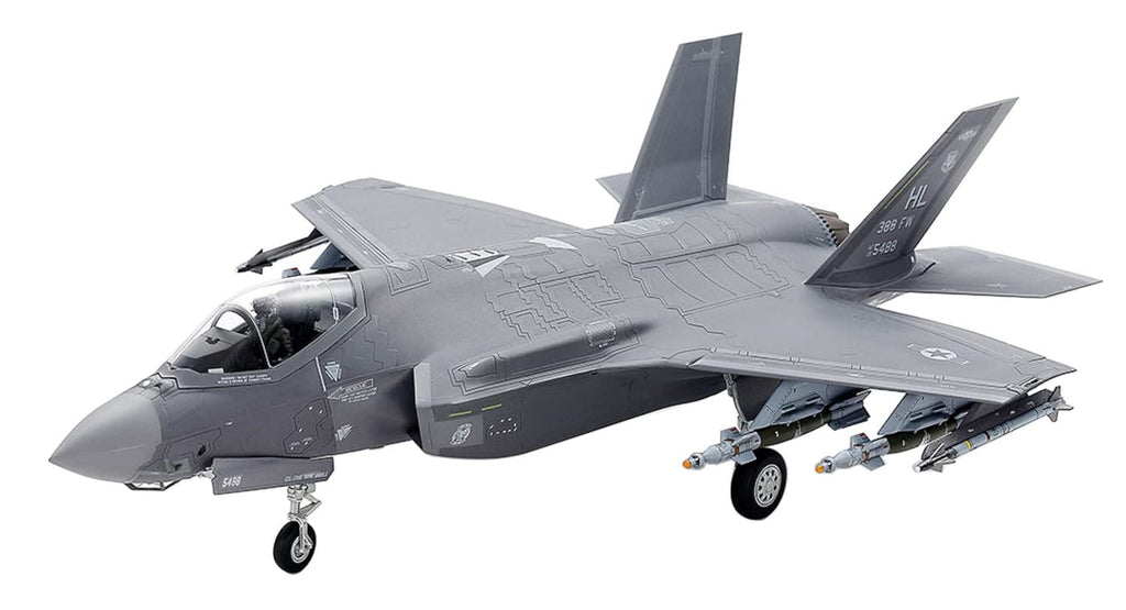 1:72 F-35A Lightning II Plastic Model Kit K793