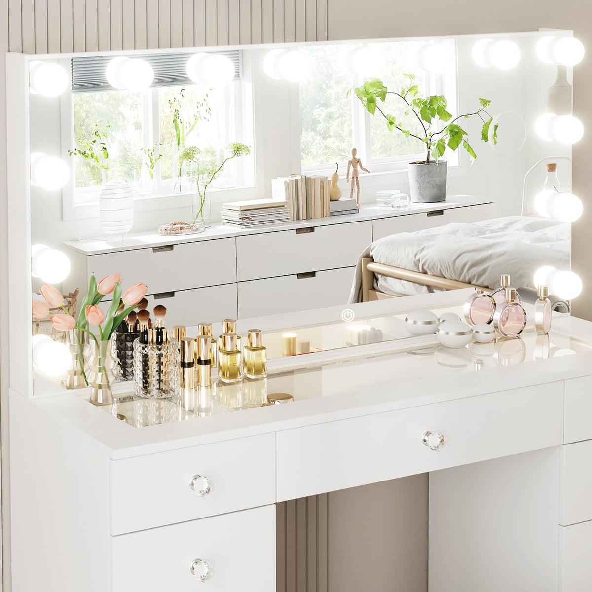 Vanity with Lighted Mirror I6772