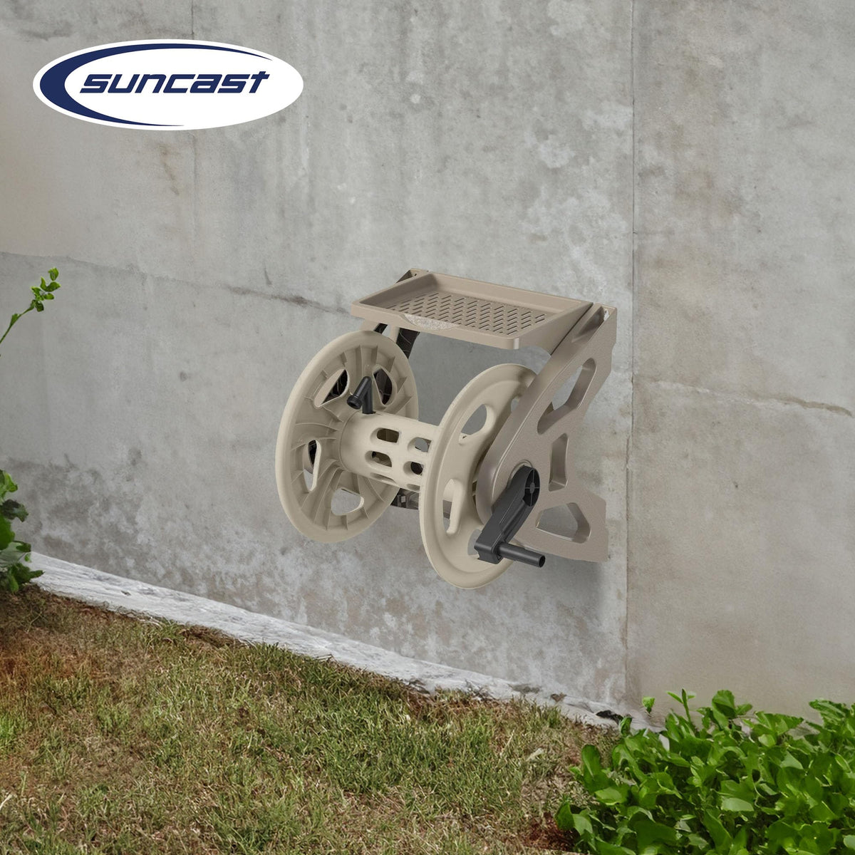Hard Plastic Wall Mounted Retractable Garden Hose Reel with 200 Feet Hose Capacity A57330