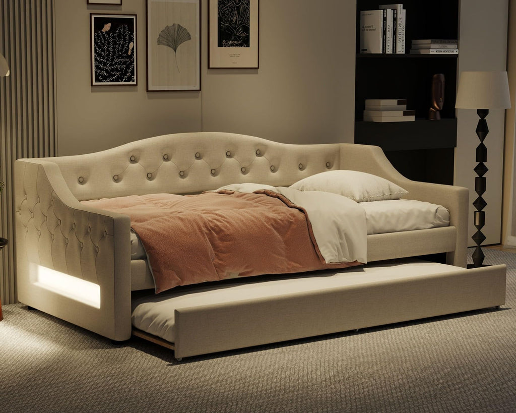 White Twin Size Linen Upholstered Daybed with Trundle B21457