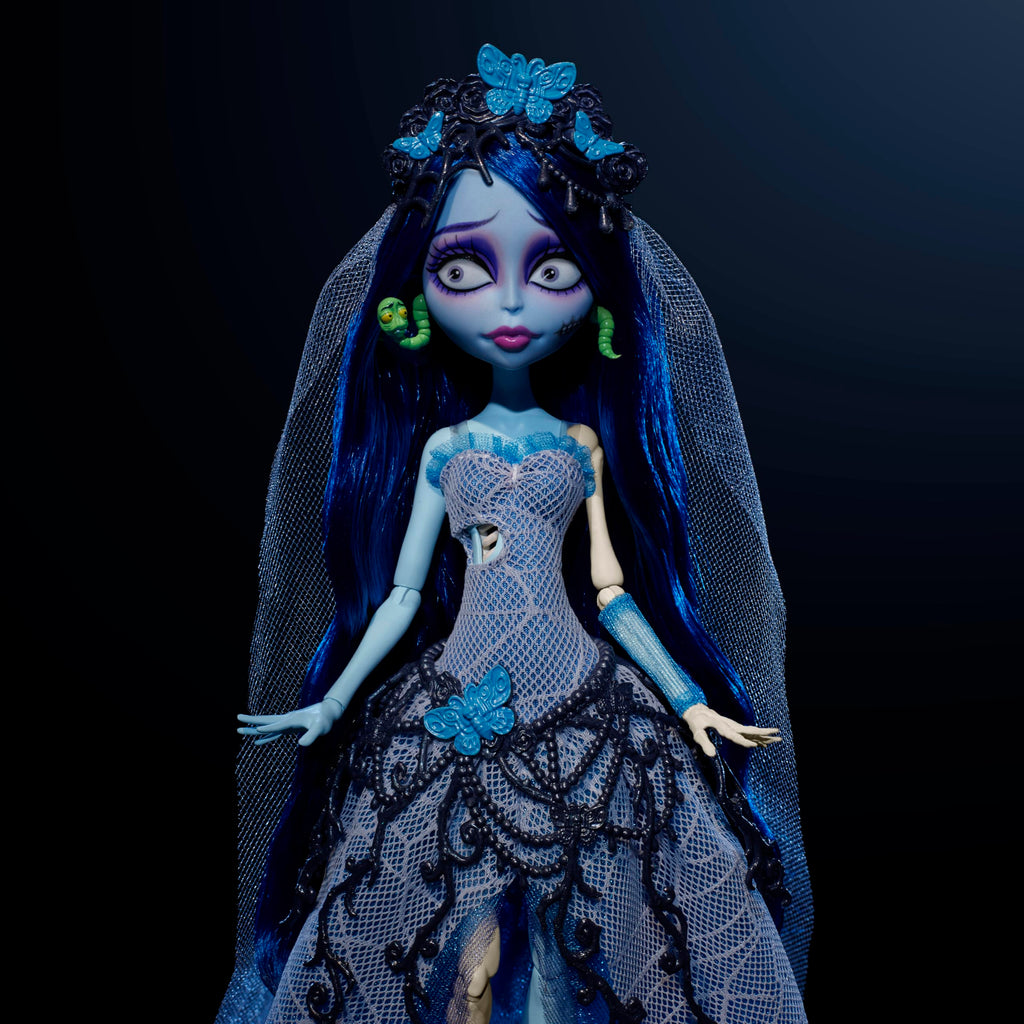 Corpse Bride Emily Doll in Spiderweb Wedding Dress with Accessories M723