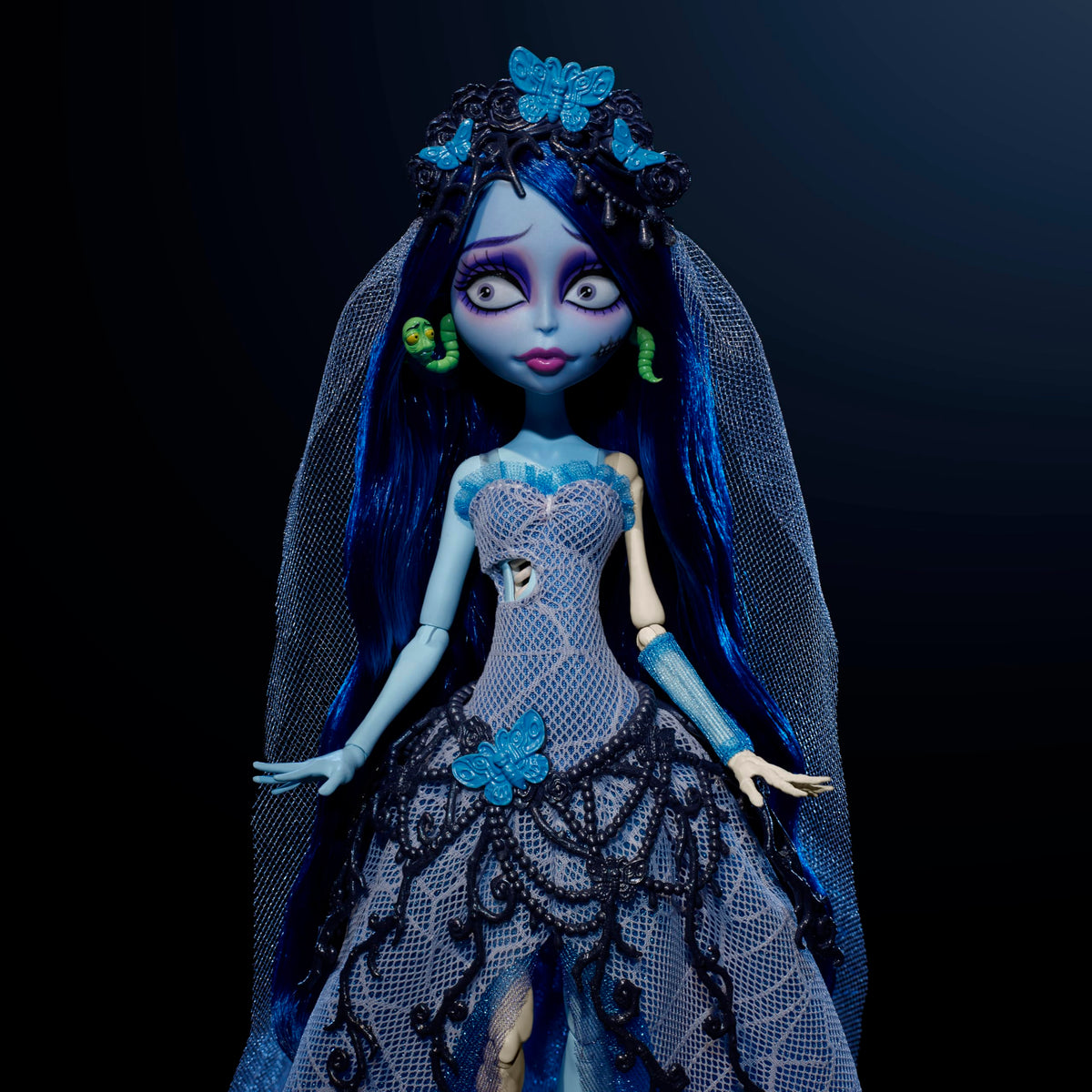 Corpse Bride Emily Doll in Spiderweb Wedding Dress with Accessories M723