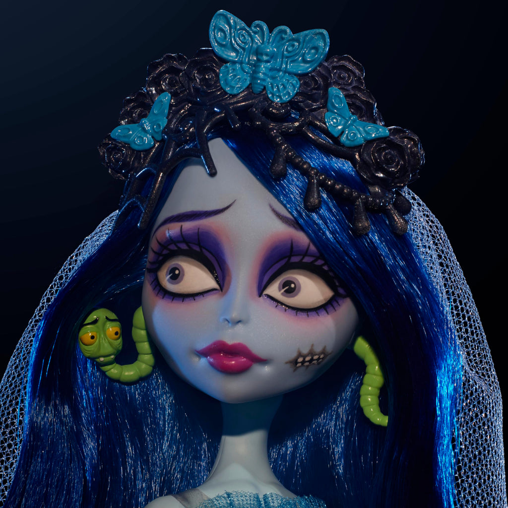 Corpse Bride Emily Doll in Spiderweb Wedding Dress with Accessories M723